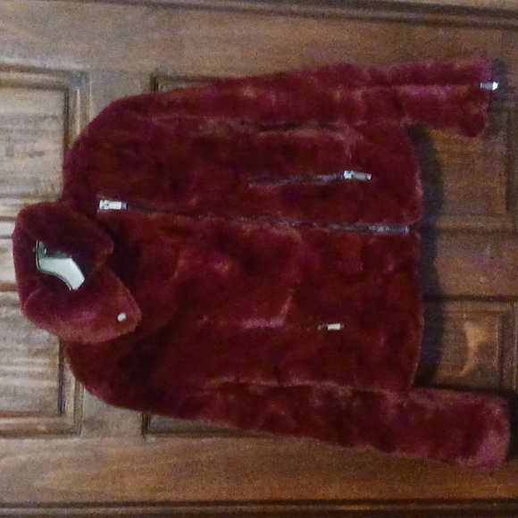 BCBG Fur Jacket sz XS - Picture 4 of 7